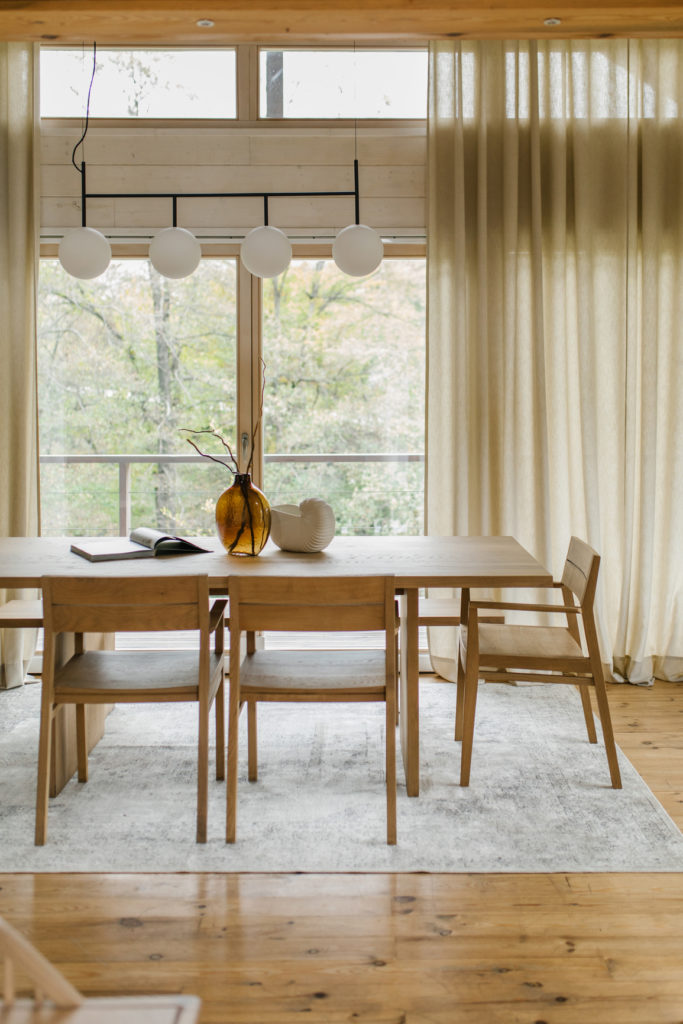 Modern and minimalist home decor by casa de suna
