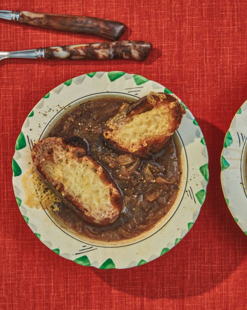Classic French Onion Soup by Casa de Suna