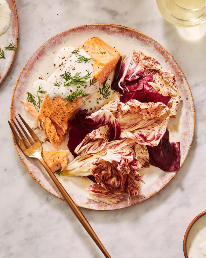 Dill & Yogurt-Dressed Grilled Salmon