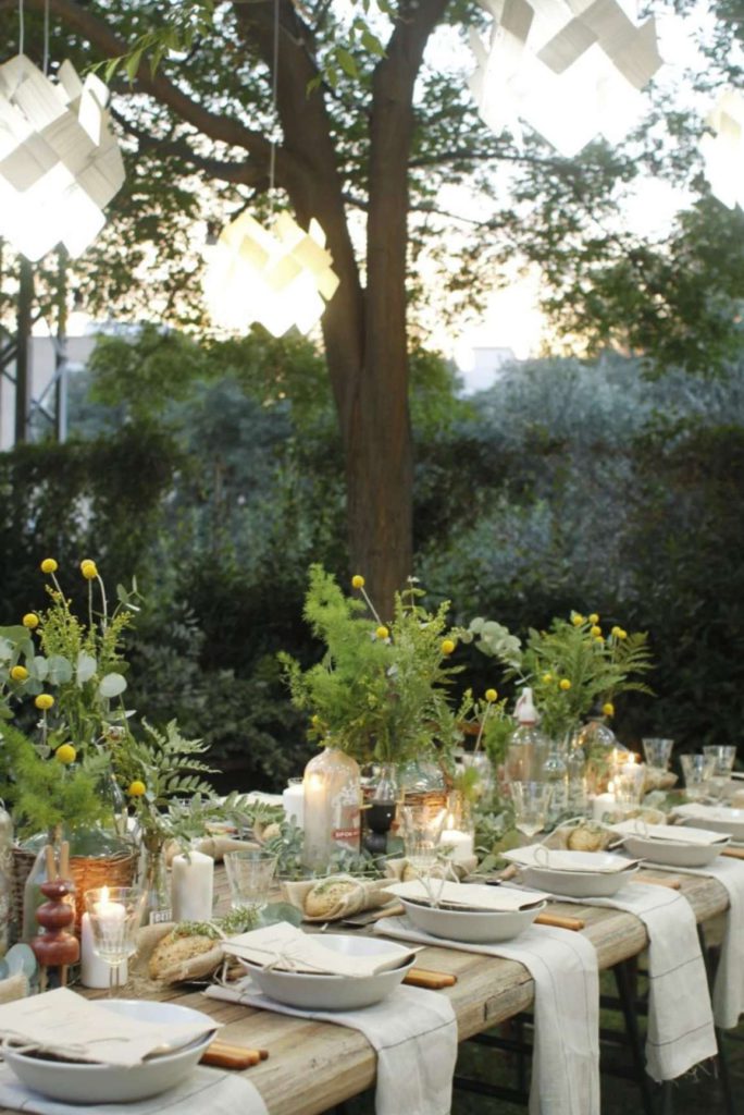 CDS: How to create a summer tablescape