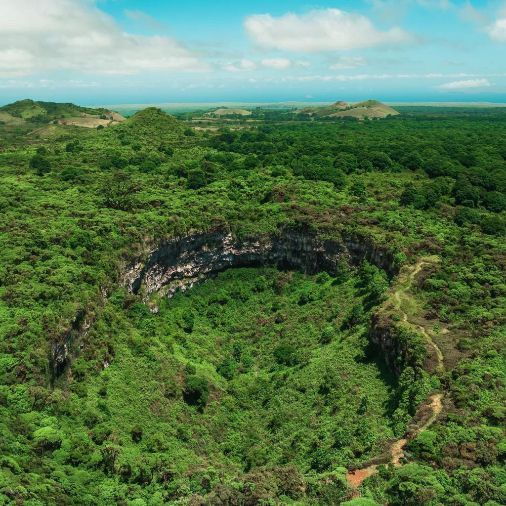 Travel Round-Up: Labor Day Trips to Book Before It’s Too Late in Galapagos Islands