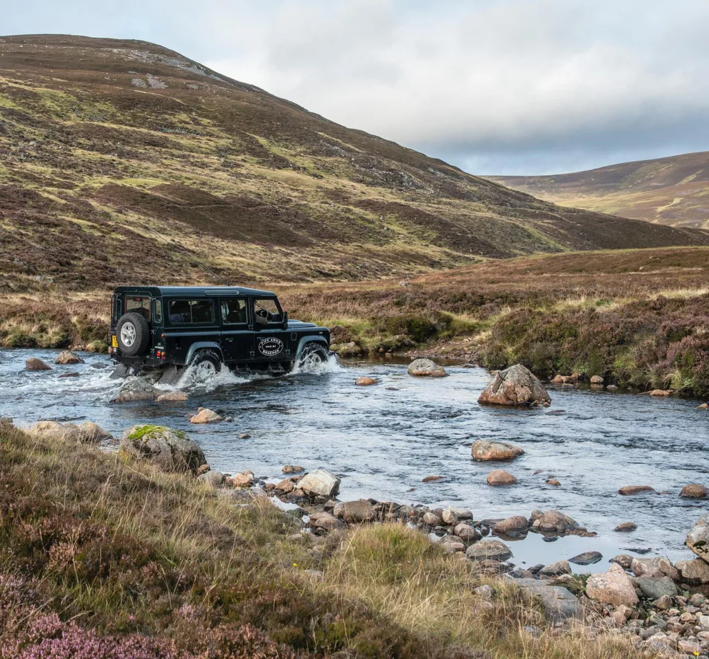 Travel Round-Up: Labor Day Trips to Book Before It’s Too Late in Scottish Highlands