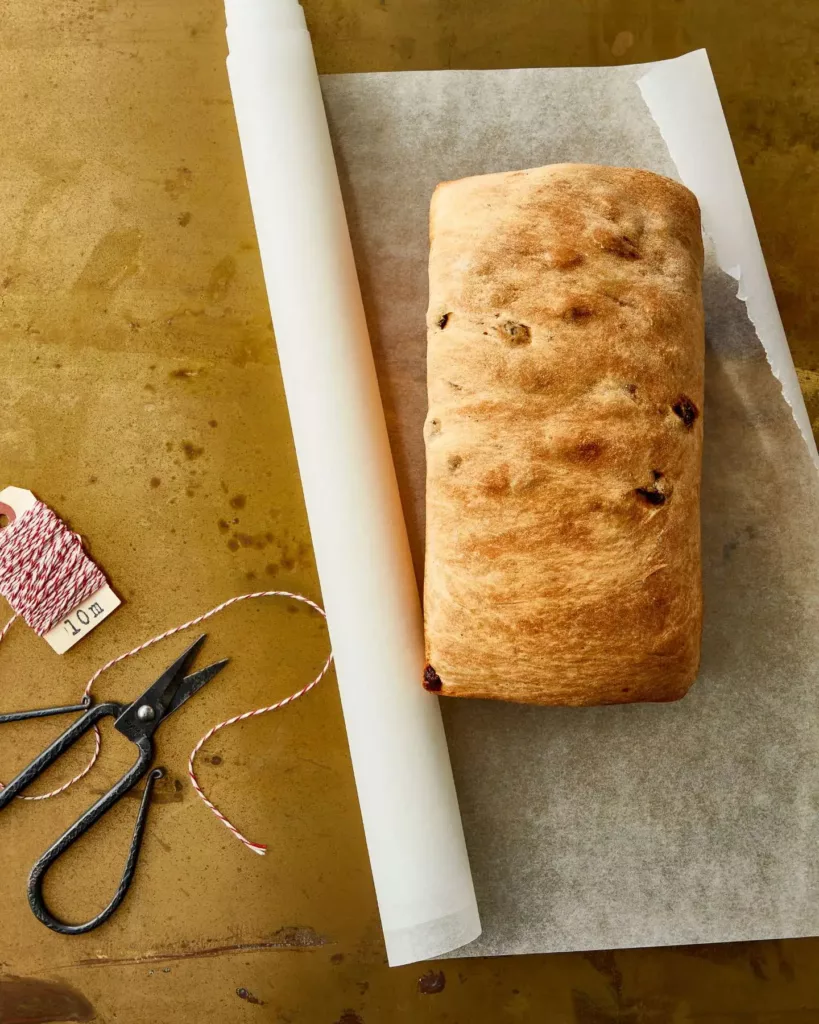 Swirly Raisin Bread recipe by Casa de Suna