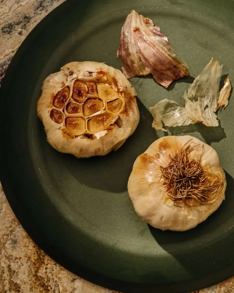 Roasted Garlic by Casa de Suna