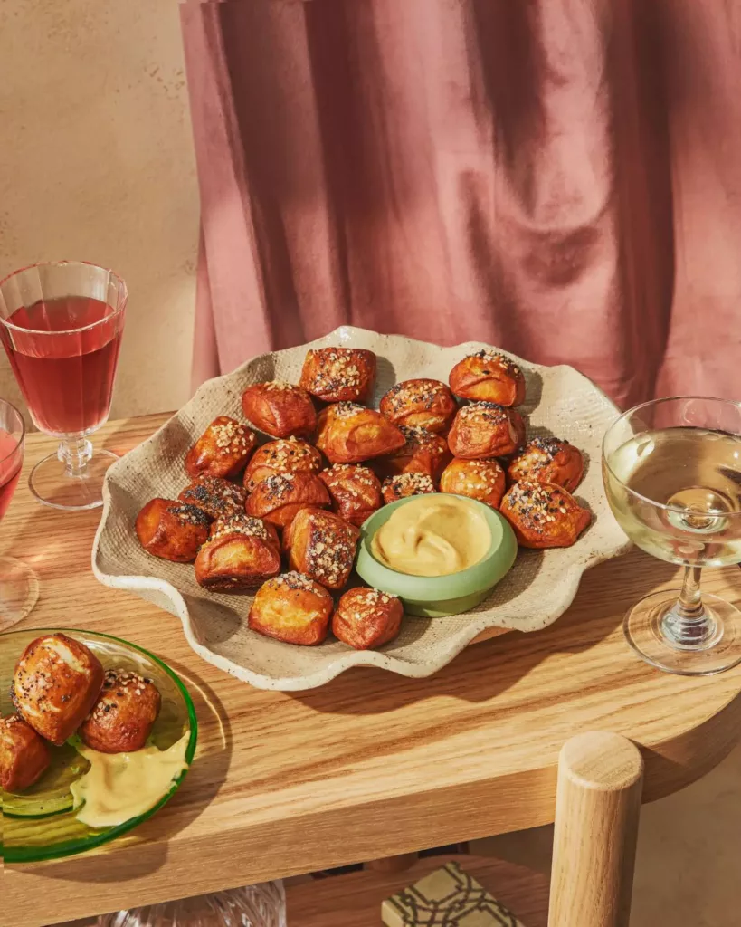 Pretzel Bites; Last-Minute Father’s Day Meal by Casa de Suna