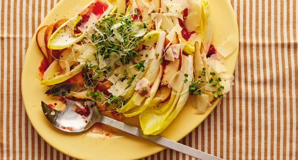 Endive and Pear Salad with Cranberry Vinaigrette recipe by Casa de Suna