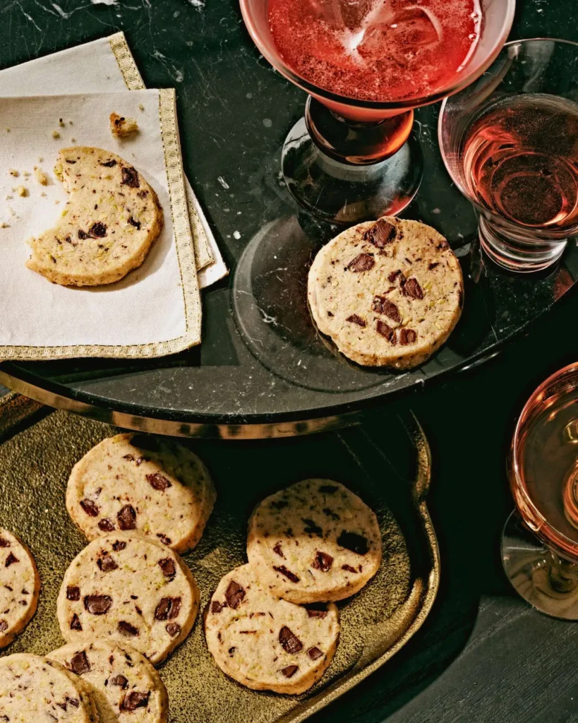 Pistachio Shortbreads with Dark Chocolate Chunks