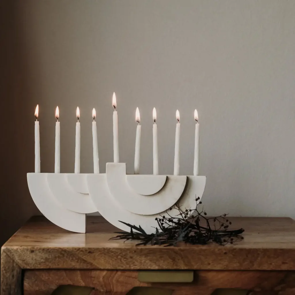 How to Host a Hanukkah Party - Casa De Suna